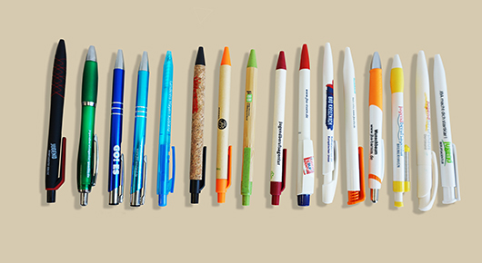 Kugelschreiber und Stifte Kugelschreiber und Stifte