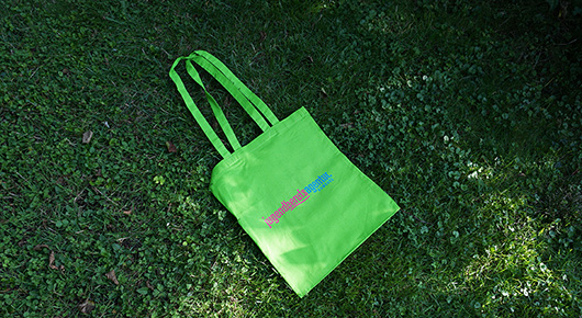 Grner Stoffbeutel der Jugendberufsagentur Hamburg