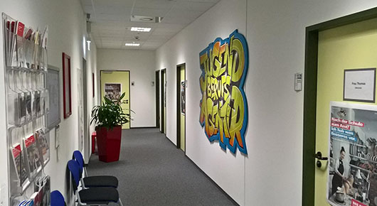 Flur der Jugendberufsagentur Ludwigshafen Flur der Jugendberufsagentur Ludwigshafen