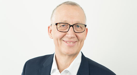 Portraitfoto Klaus Siegeroth